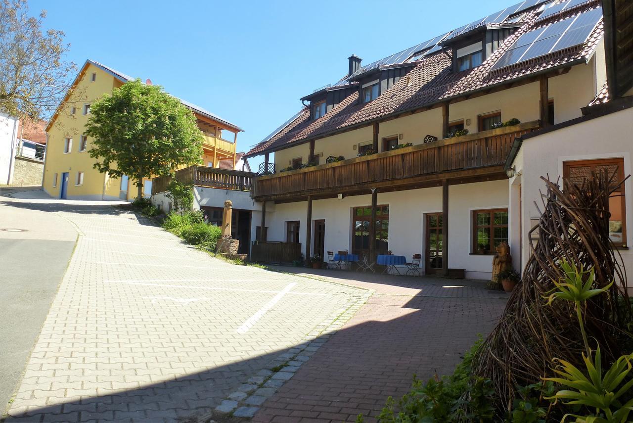 Hotel Blaue Traube Gebenbach Exterior foto
